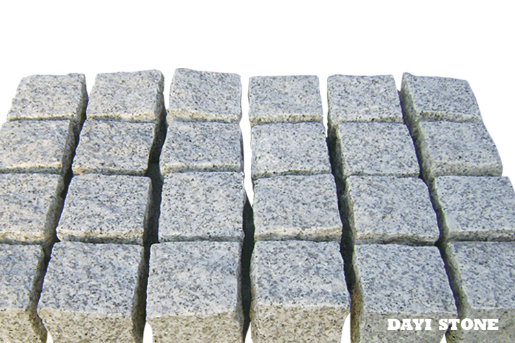 Cubes Light Grey Granite G603 All sides natural split 10x10x10cm - Dayi Stone